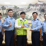 空軍第一聯隊拜會澎縣府　強化敦親睦鄰、深化軍民合作