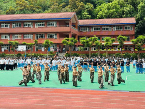 明台高中78週年校慶，展現校園的青春活力。(圖/記者林重鎣攝)