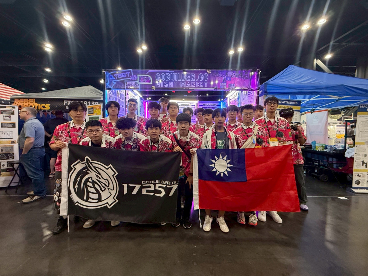 FTC Team 17257 GoBuilder.GC團隊合照。（圖／Team 17257 GoBuilder.GC）