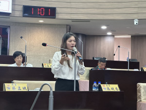 張婉慈要求檢毒駕嚴謹但員警要守護安全。（記者扶小萍攝）