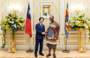 總統賴清德（左）與史瓦帝尼王國國王恩史瓦帝三世（H.M. King Mswati III）（右）。（圖／資料照片，圖源：總統府Flickr）