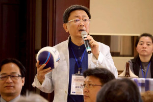 路思義文教協會蔡宏毅執行長表示，這次邀請高中校長與東海師長交流，希望藉由不同立場的對話，協助東海掌握教育趨勢，找出更多發展的可能性。(圖/東海大學)