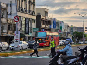 警方將加強國道1號公道五路、光復路及國道3號茄苳交流道平面聯絡道路的疏導。