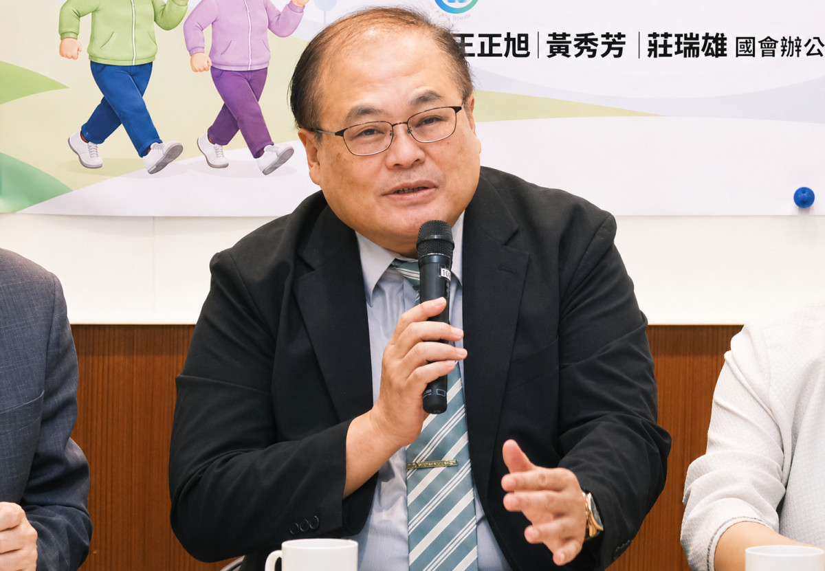 健保署張禹斌副署長表示,將提至健保支付標準會議爭取同意調升新冠點值。