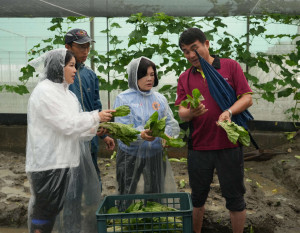 雲林縣26日晚間降下豪大雨，縣長張麗善今天(27日)上午前往二崙鄉義庄合作農場勘災／翻攝照片