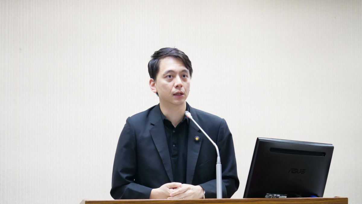 （圖／翻攝牛煦庭臉書）