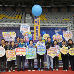 雲林縣年度最盛大就業博覽會今（18日）天在雲林縣立體育館熱鬧登場，80家優質廠商聯合徵才，釋出超過3,000個職缺／翻攝照片
