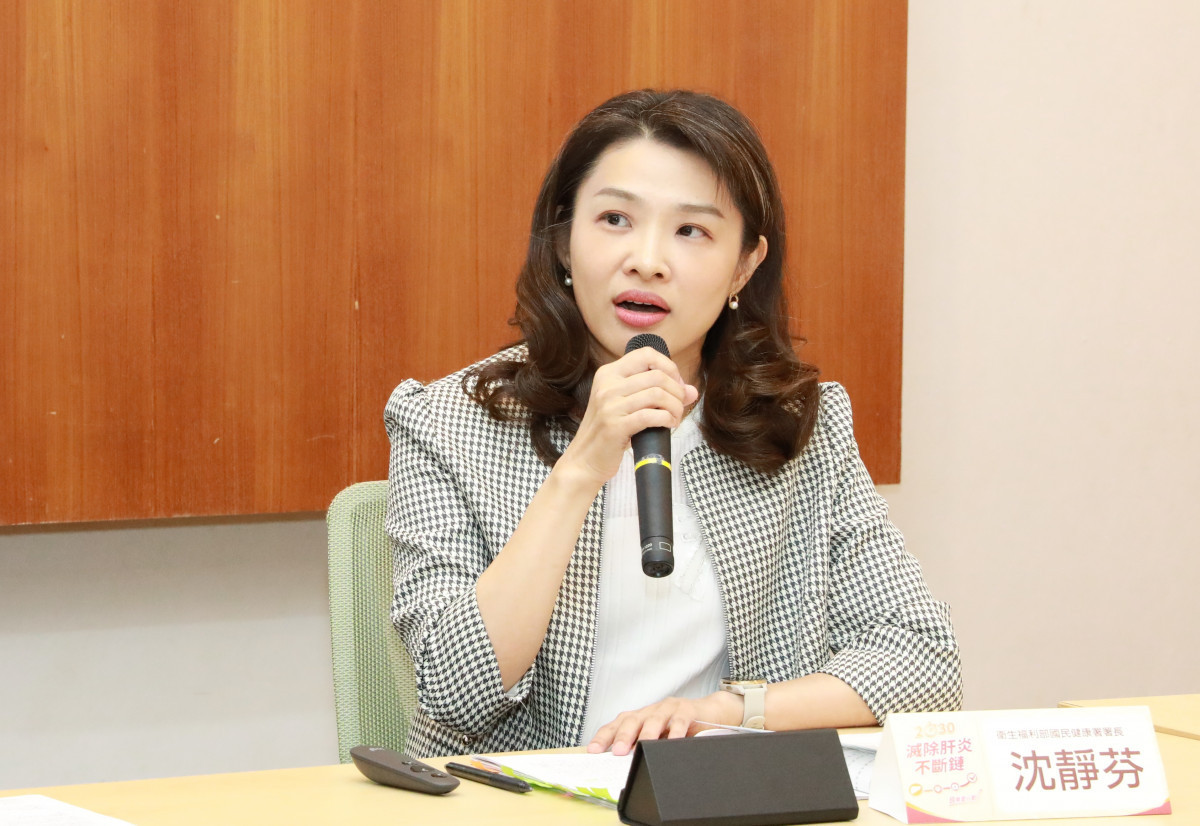國民健康署署長沈靜芬表示,目前B肝診斷率已經有九成以上,後續針對陽性追蹤照護指引建立會進一步研議。