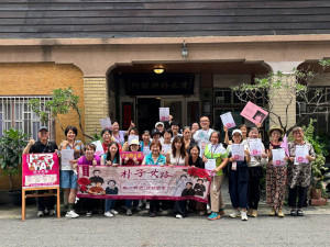 嘉義縣社會局今26日舉辦「嘉義縣朴子女路導覽人員培力」課程結訓典禮／縣府提供