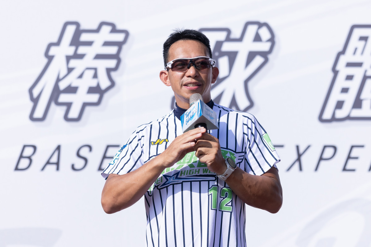 臺北市政府體育局主任秘書羅國偉致詞表示,基層培育是競技運動發展的重要基石,期盼透過體驗活動,讓兒童、青年及女性走進職業級球場,在專業指導下感受投打與守備的樂趣。