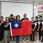 巴拉雅拜龍舟隊前進釜山　饒慶鈴致贈加菜金勉旗開得勝凱旋歸