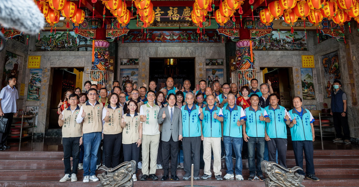 賴清德總統與提名人及支持者合影。（温世政辦公室提供）