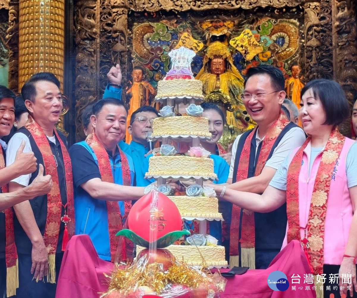 中壢慈惠堂長年深耕地方，不僅是重要的宗教信仰中心，更積極投入公益慈善及弱勢關懷。