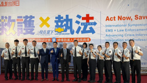 桃園消防再奪全國救護金質獎團體、個人獎項大滿貫，展現桃園救護團隊的堅強實力。