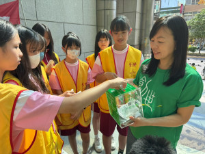 每一張發票都是維持安養與到宅服務不可或缺的照護資源。