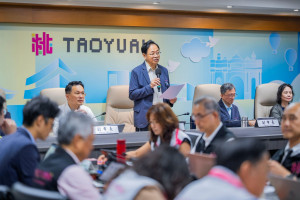 張市長盼中央加速自治條例程序。