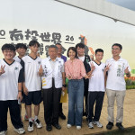 許淑華柯文哲茶博會場遇上温世政，難得同框。（記者扶小萍攝）
