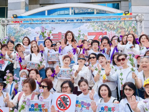 （圖／資料照片，圖源：翻攝自鄭麗文﻿Facebook）