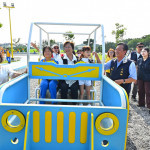 大城追風公園啟用，汽車主題遊具打造親子休憩新空間。圖／彰化縣政府提供