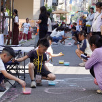 埔里街道實驗讓孩子畫出人行空間。（縣府提供）