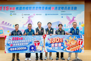 市府近年持續改善清潔隊員工作條件。