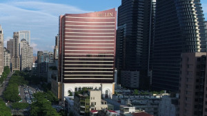 連假花7000多元入住林酒店，女客全裸泡澡竟遭男性闖房，飯店補償方案再惹怒當事人。（圖/陳招宗攝）