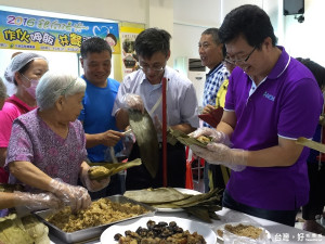 深坑土庫里辦共餐 大新店贈加菜金