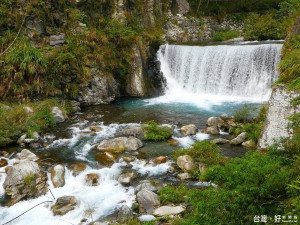 八仙山國家森林遊樂區內的十文溪，水質清澈甘甜，是許多品茗愛好著公認的名泉。（圖／東勢林區管理處提供）