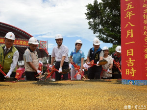 市長朱立倫1日主持樹林藝文綜合行政大樓開工典禮。（圖／記者黃村杉攝）