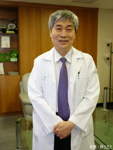 郭佑啟醫師表示，C型肝炎應早期接受治療，可避免走上肝硬化、肝癌之路。
