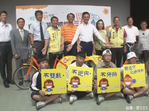 宣導Youbike騎車禮儀 謹記「三不一要」