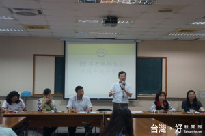 楊梅區公所召開道路品質提升會議，區長姚敦明說，透過會議討論讓區政推動能更為順利。