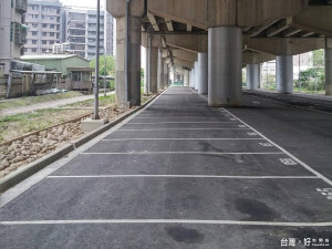 桃園市上海路國道二號橋下增設二處停車場，解決桃市民眾停車問題