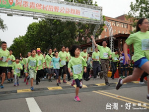 霧峰農會辦田野路跑。林重鎣攝