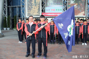 105年全民運動會嘉義市代表隊授旗 涂市長期勉選手為嘉爭光