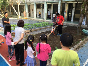 推廣食農教育 龜山學童體驗種菜