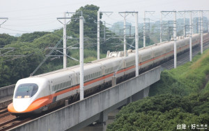 從12月起，台灣高鐵每週將增8班列車，並將部份班次自由座車廂擴成7節配置。（圖／Wikipedia）