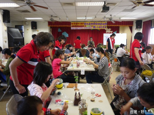 家扶環保創意親子DIY　培養孩童愛物惜物