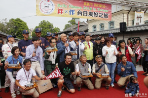 日本古董車檜意吸睛　涂市長奉茶迎賓牽繫台日情誼