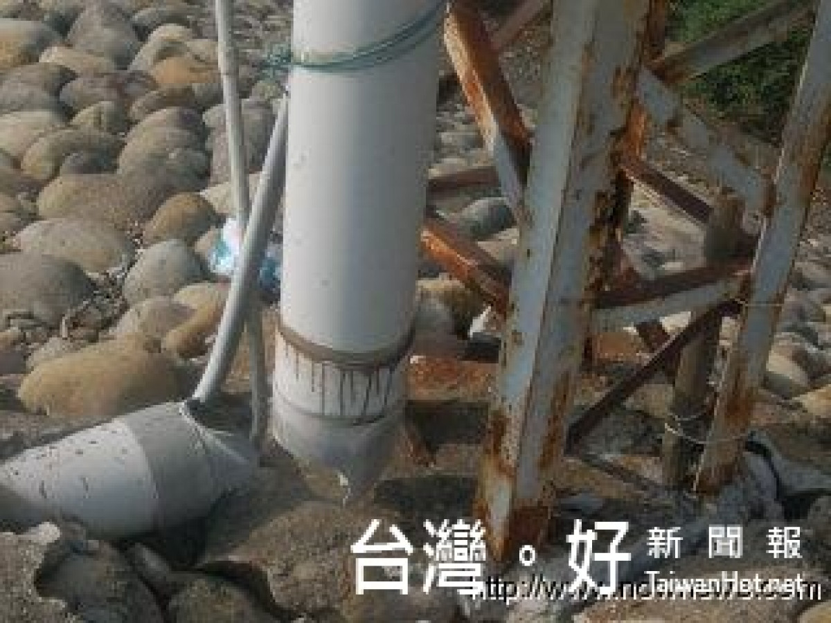 大甲溪堤防沿線水管斷裂 正隆：廢棄水管民眾無須恐慌 台灣好新聞 Taiwanhot 0156