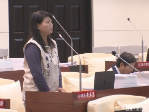 成功路65巷打通 黃美慧盼嘉惠地方