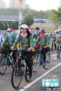 700位來自台南地區的愛心車友，台南陪騎全程21公里。