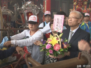 竹塹翔龍慶建寺 遶境隊伍陣頭多