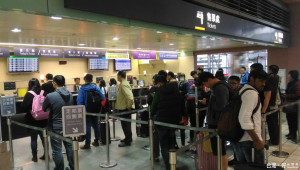 台灣高鐵2017春節疏運，加開392班次列車 12/29凌晨開放購票。
