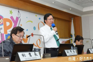 鄭市長：鐵路地下化可以順利完成，預定在民國114年完成換軌通車，成為北北桃生活圈的綠色運輸廊帶。