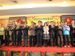 林佳龍市長與各工會領袖拜年