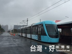 新北市政府捷運局推動的捷運建設淡海輕軌。（圖／記者黃村杉攝）