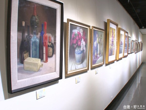 台北粉彩畫會員聯展 竹市繽紛開展