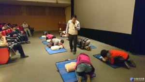 雲嘉南管理處配合「旅遊安全宣導週」加強旅遊安全急救演練。（圖／邱仁武攝）
