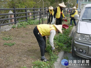 社會勞動役協助嘉市湖子內重劃區道路清掃，環境加倍佳